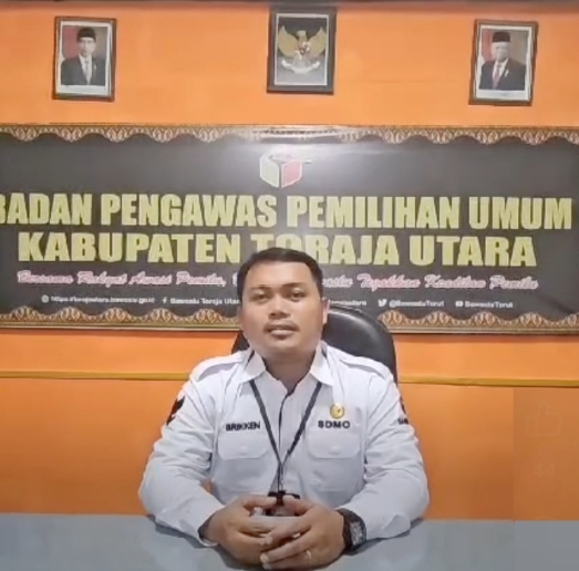 Ketua Badan Pengawas Pemilu (Bawaslu) Kabupaten Toraja Utara Brikken Linde Bonting. Foto Dok:(Ist)