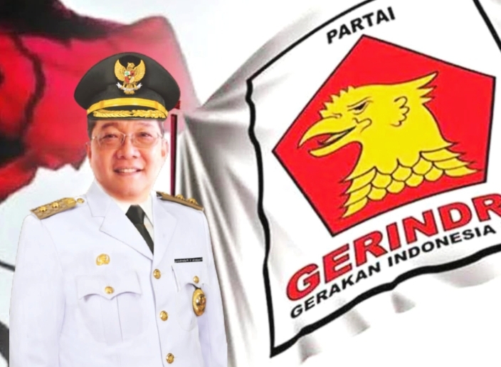 Ketua DPC Partai Gerindra Torut, Frederik Victor Palimbongn dan juga Wakil Bupati Toraja Utara. (Editing Foto/Jamaluddin).