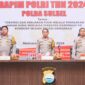 Kapolda Sulsel Irjen Pol Andi Rian R Djajad didampingi Wakapolda Sulsel Brigjen Pol. CH Patoppoi, S.St., M.K., S.H saat pimpin Rapim Polri Tahun 2024 di Hotel Dalton Jalan Perintis Kemerdekaan Makassar, Jumat (08/03/2024). Foto Dok: (Ist)