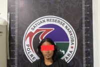 Satres Narkoba berhasil membekuk pelaku peredaran Narkoba berinisial HT alias TD (39) warga Tikala, Kecamatan Tikala, Kabupaten Toraja Utara. Pelaku kini diamankan di Makopolres Torut guna penyelidikan lebih lanjut. Foto Dok: Handover.