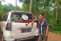 Tokoh masyarakat (Pemangku Adat) dan juga Mantan Anggota DPRD Tana Toraja periode 1992-1997 silam, Abidin Hutasoit Warning oknum tertentu yang berani main mata terkait relokasi pembangunan RS Pongtiku jika dipaksakan di Kantor Dinas gabungan Marante. Selasa (28/01/2025) siang. Foto Dok: inspirasipos.com.