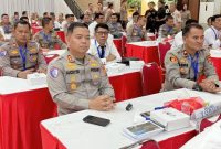 Nampak Kapolres Torut, didampingi Kabag Ops dan Kasatlantas hadiri kegiatan Gelar Operasional Triwulan I Tahun 2025 yang dilaksanakan di Aula Mappaoddang, Mapolda Sulawesi Selatan, Senin (28/04/2025). Foto Dok: Ist.