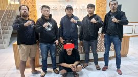 Tim Resmob Polres Torut saat amankan terduga pelaku. Foto Dok: Ist.