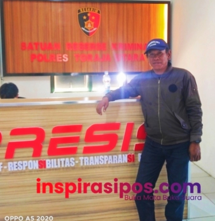 Dewan Penasehat Media Koran Online inspirasipos.com, Arnold Hutasoit saat menyambangi Mapolres Toraja Utara. Foto. Dok: Istimewa.