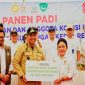 Ketua Komisi IV DPR RI, Siti Hediati Hariyadi atau Titiek Soeharto bersama Mentan RI, Amran Sulaiman. Foto Dok: Istimewa.