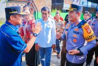 Gubernur Sulawesi Selatan Andi Sudirman Sulaiman kunjungan kerja didampingi Kapolres Barru AKBP Ananda Fauzi Harahap SIK MH, meresmikan Program Bedah Rumah (PBR) di Kabupaten Barru, pada Jumat (18/7/2025). Foto Dok: humas.