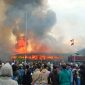 Nampak Aksi unjuk rasa di Kota Pekalongan, Sabtu (30/8/2025), ricuh gedung DPRD Kota Pekalongan dibakar Massa Pendemo. Foto Dok: Ist