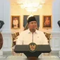 Presiden Prabowo Subianto menegaskan berapa pentingnya membuka ruang dialog bagi masyarakat guna menyampaikan aspirasi. Hal itu ditegaskan usai menggelar pertemuan dengan pimpinan lembaga negara dan ketua umum partai politik di Istana Merdeka, Jakarta, Minggu (31/8/2025). Foto: Ist.
