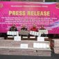 Barang bukti tumpukkan pelunasan uang pengganti (UP) dari terpidana kasus korupsi kehutanan, Adelin Lis, senilai Rp 105,8 miliar lebih dan USD 2.938.556,40, Pembayaran dilakukan pihak keluarga pada Selasa (2/9/2025) Foto Dok: Handover
