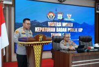 Kapolda Kaltim Irjen Pol. Endar Priantoro, S.H., S.I.K., C.F.E., M.H membuka kegiatan Visitasi Monev KIP RI untuk Perkuat Keterbukaan Informasi Publik di Gedung Mahakam, Rabu (3/9/2025). Foto Dok: Ist
