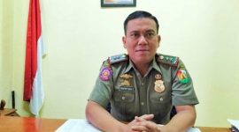 Kasatpol PP Torut Riantho Yusuf Sangkelo, S.Hut saat ditemui awak media diruang kerjanya. Foto Dok:(Albertinus/palopoposfajargroup.co.id)