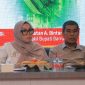 Bupati Barru Andi Ina Kartika Sari (kiri) didampingi Ketua DPRD Barru, Syamsuddin Muhiddin (kanan) rapat kordinasi forkompinda terkait aksi demo beberapa hari terakhir. Foto Dok: Humas.